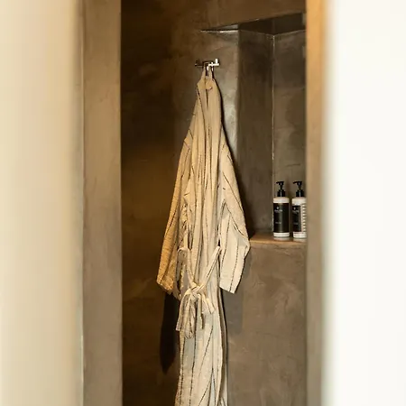 Black Diamond Suites (Adults Only) Akrotírion Extérieur photo