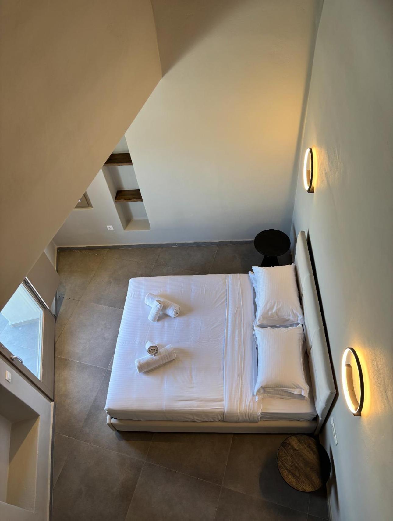 Black Diamond (adults Only) Couette-café 4*