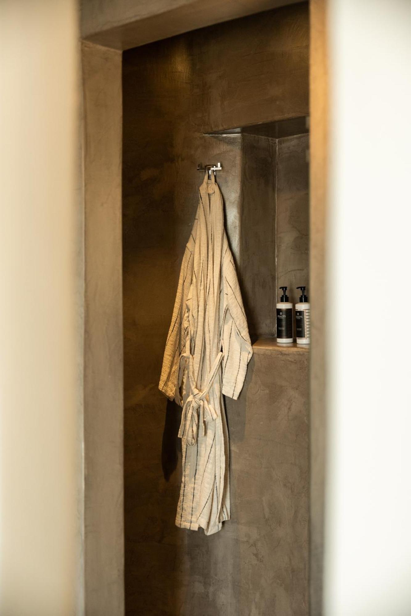 Couette-café Black Diamond (adults Only)