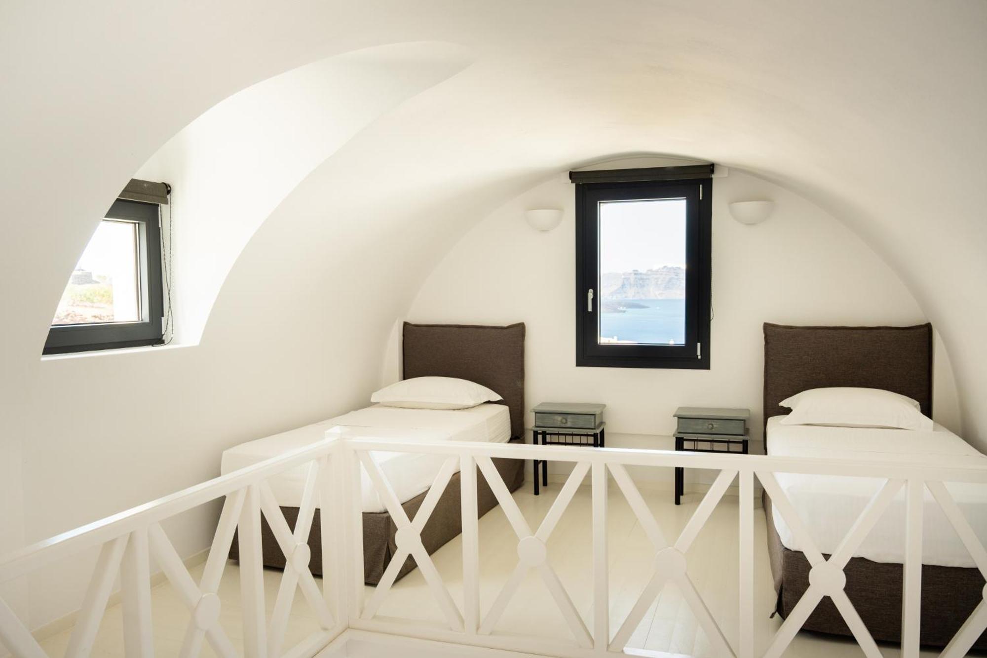 Black Diamond (adults Only) Akrotírion