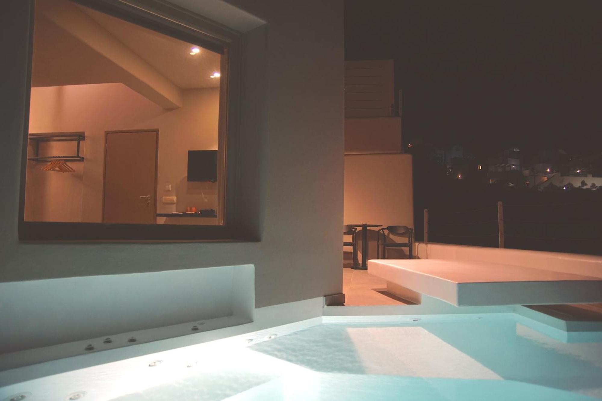 Black Diamond (adults Only) 4*